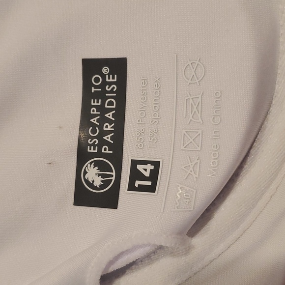 Escape to Paradise Ibiza Print Bikini Top (#11) - Picture 4 of 6